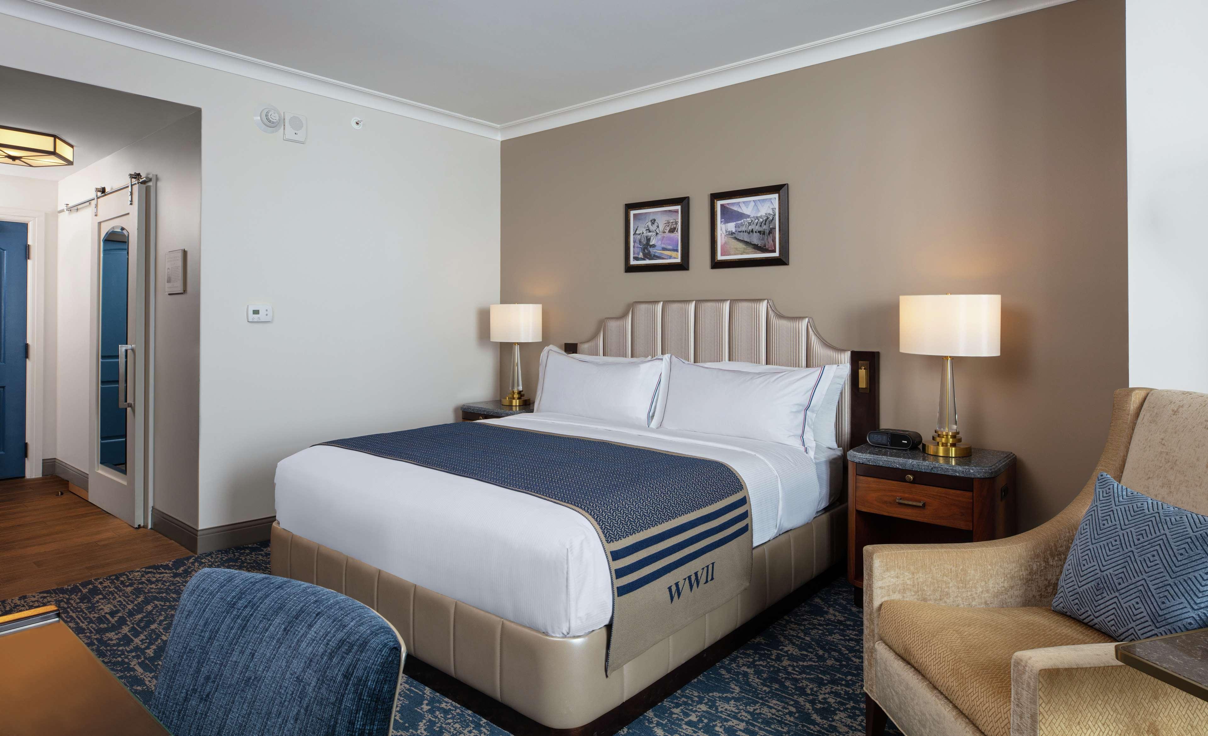 The Higgins Hotel New Orleans, Curio Collection By Hilton Eksteriør bilde